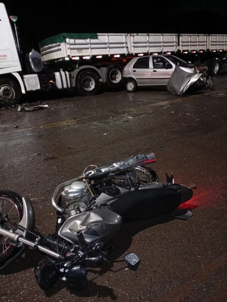 Motociclista morre em acidente no Bairro Esplanada — Foto: PM/Divulgação