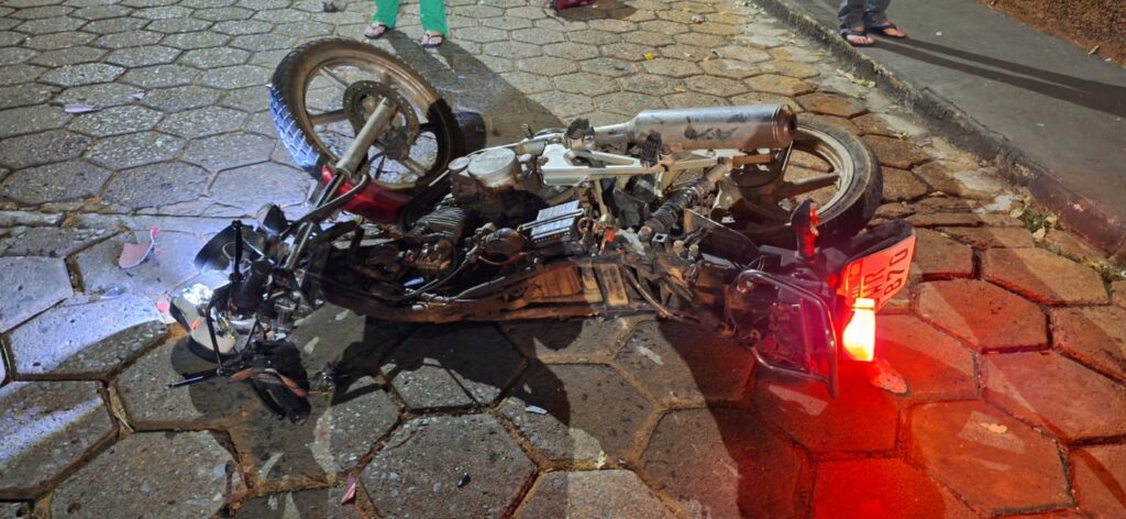 Condutores inabilitados envolvem em grave acidente em Alpinópolis - Foto: PMMG