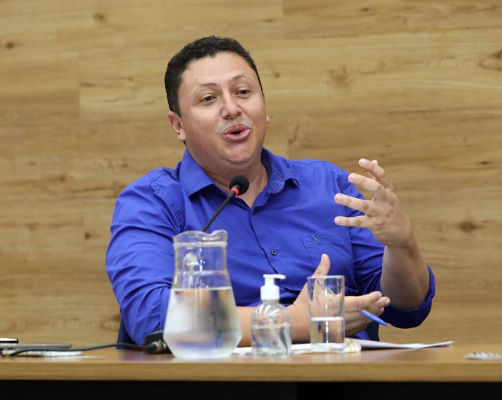 Alex Cavalcante renuncia como vereador em Alpinópolis para atuar como secretario parlamentar do Deputado Maurício do Vôlei - Foto: Alex Cavalcante Gonçalves/arquivo pessoal