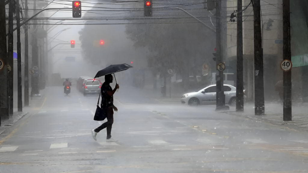 Inmet emite alerta de tempestade com granizo para 85% das cidades mineiras - Imagem: reprodução