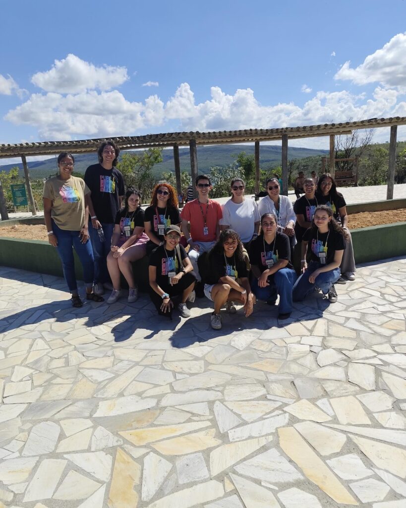 Alunos do curso de Tecnologia em Produção Publicitária realizam pesquisa no Mirante dos Canyons - Foto: divulgação