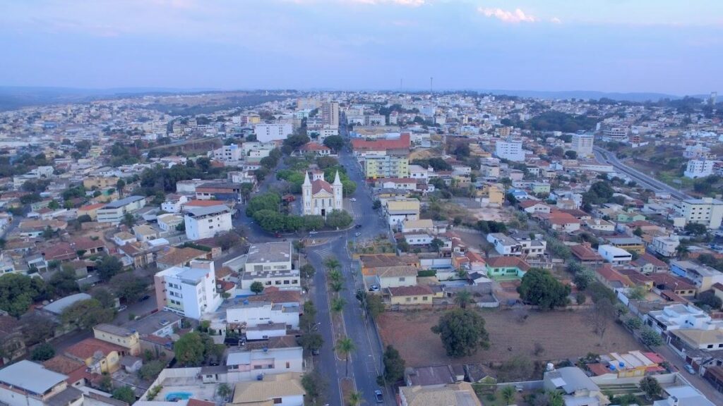 Foragido da Apac é preso após render funcionária de supermercado e roubar malotes em Arcos - Foto: reprodução