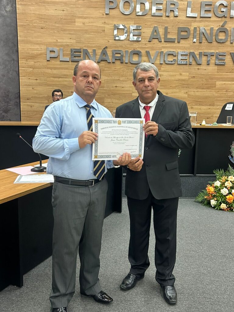 Vereador Jamir da Cachoeira e Dr. Claiton Teixeira - Foto: Elieser Ferreira