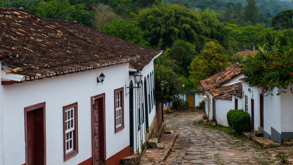 Capitólio é a segunda cidade de Minas Gerais mais procurada por turistas