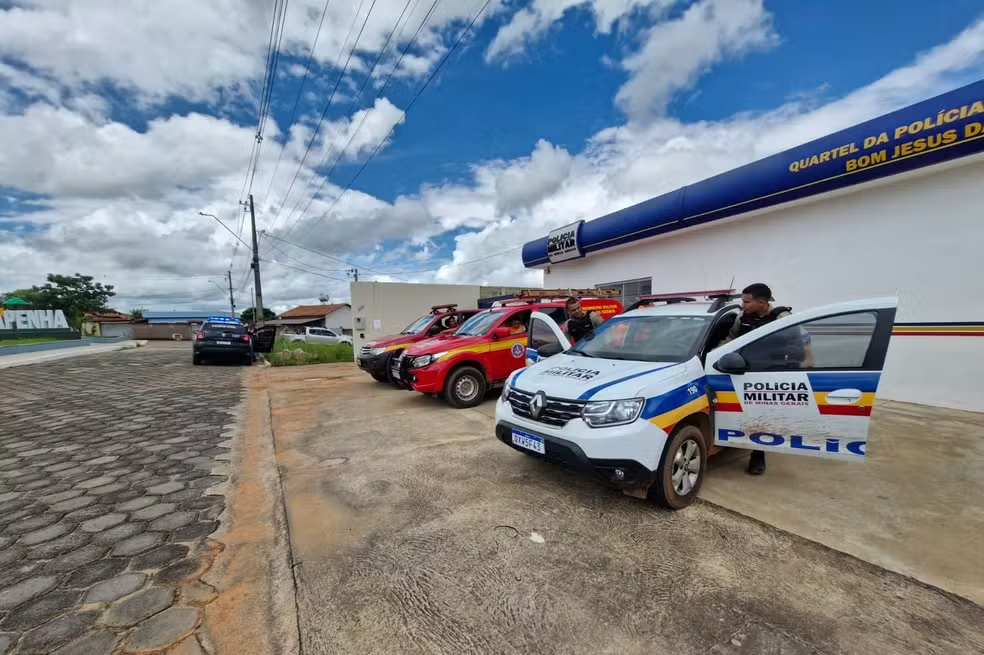 Dois jovens assaltaram taxista desaparecido, afirma PM — Foto: Polícia Militar e Corpo de Bombeiros