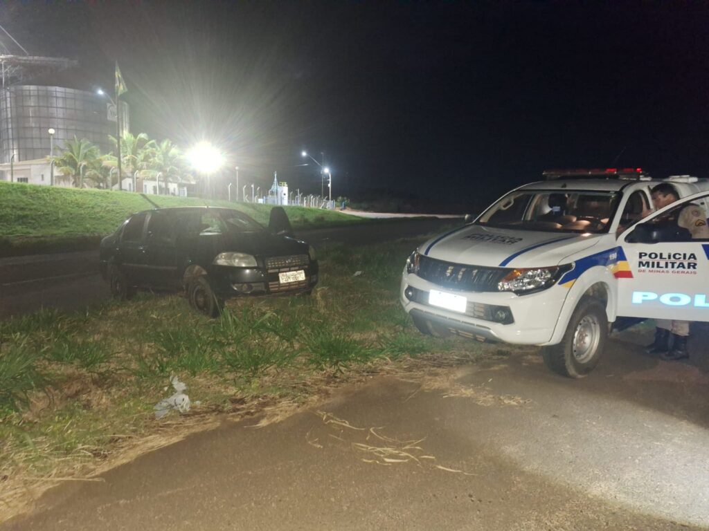 Homem com prisão domiciliar é preso por tráfico de drogas em Alpinópolis - Foto: PMMG