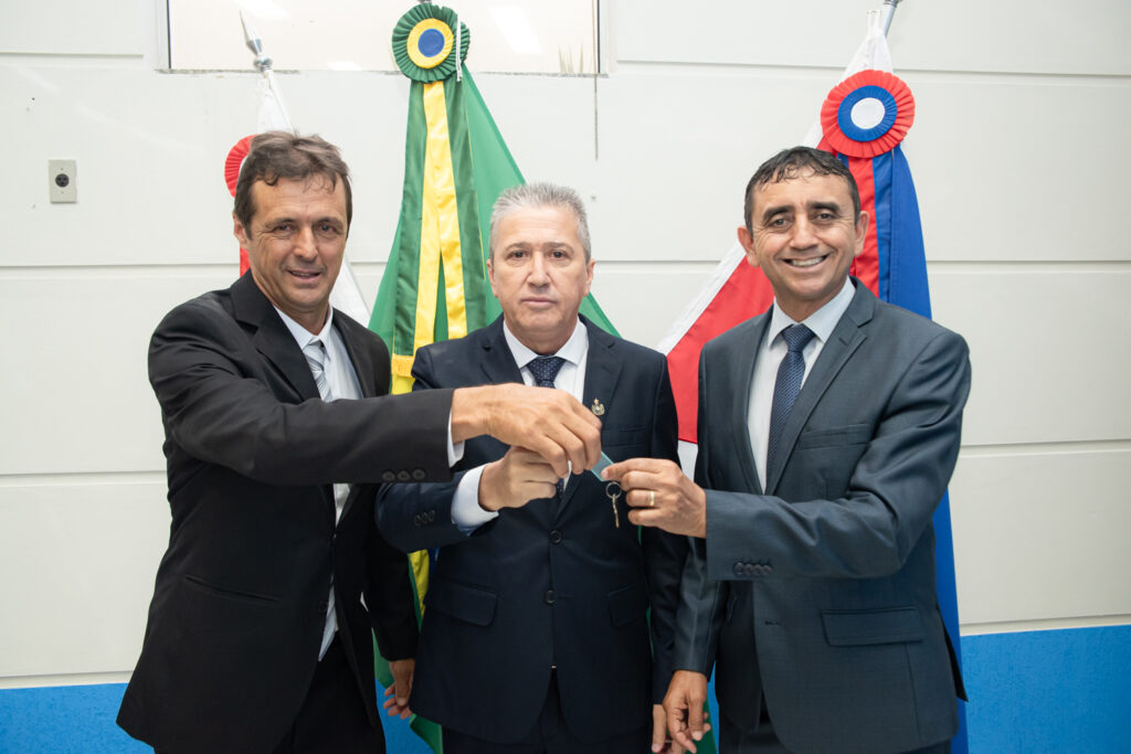 População lota plenário da Câmara Municipal de São José da Barra - Foto: Murilo Marcos
