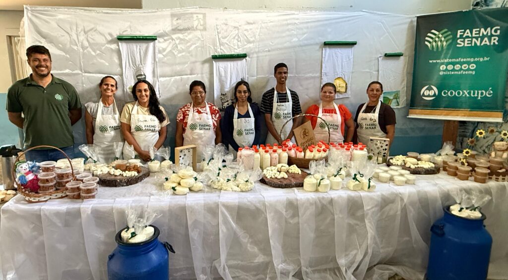 Prefeitura de São José da Barra, em parceria com SENAR, realiza curso de derivados do leite - Foto: divulgação/Prefeitura de São José da Barra