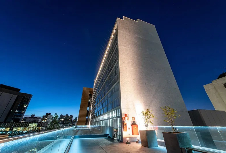 Prédio que sedia a Escola de Design da UEMG, no entorno da praça da Liberdade - Foto: Sangel Construções