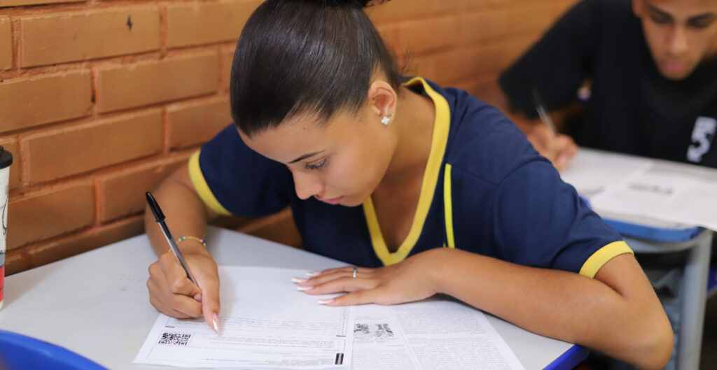 Estudantes do ensino médio de Minas Gerais já podem se inscrever no Enem 2025 - Foto: reprodução