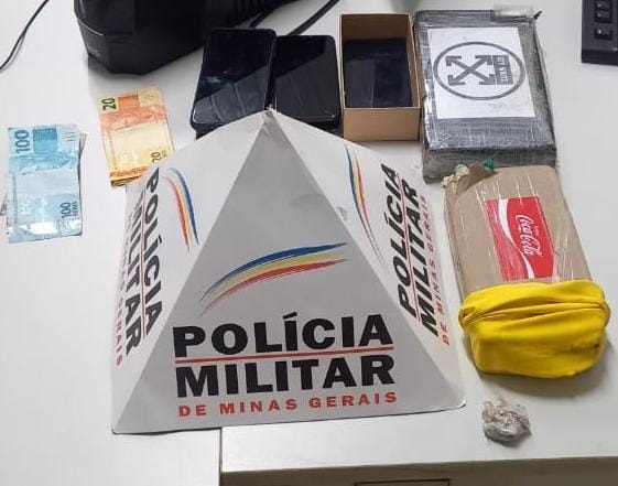 PM prende cinco suspeitos de integrar facção criminosa em Piumhi e Capitólio - Foto: divulgação/PM