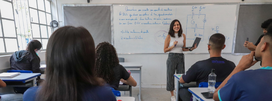 Governo de Minas nomeia 278 novos servidores para reforçar a rede estadual de educação - Foto: reprodução