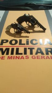 Homem é preso com dois revólveres durante operação da PM em São Tomás de Aquino