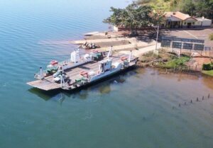 Governador de MG assina início de concessão para construção da ponte sobre o Rio Grande, em Delfinópolis