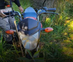 Polícia Militar recupera motocicleta furtada horas após o crime em Piumhi
